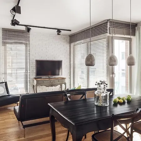 Bcn沃特莱恩公寓 * 格但斯克